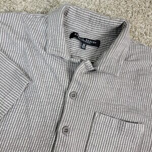 Rustic Souls Mens Medium Brown White Striped Seersucker Performance Button Up SS